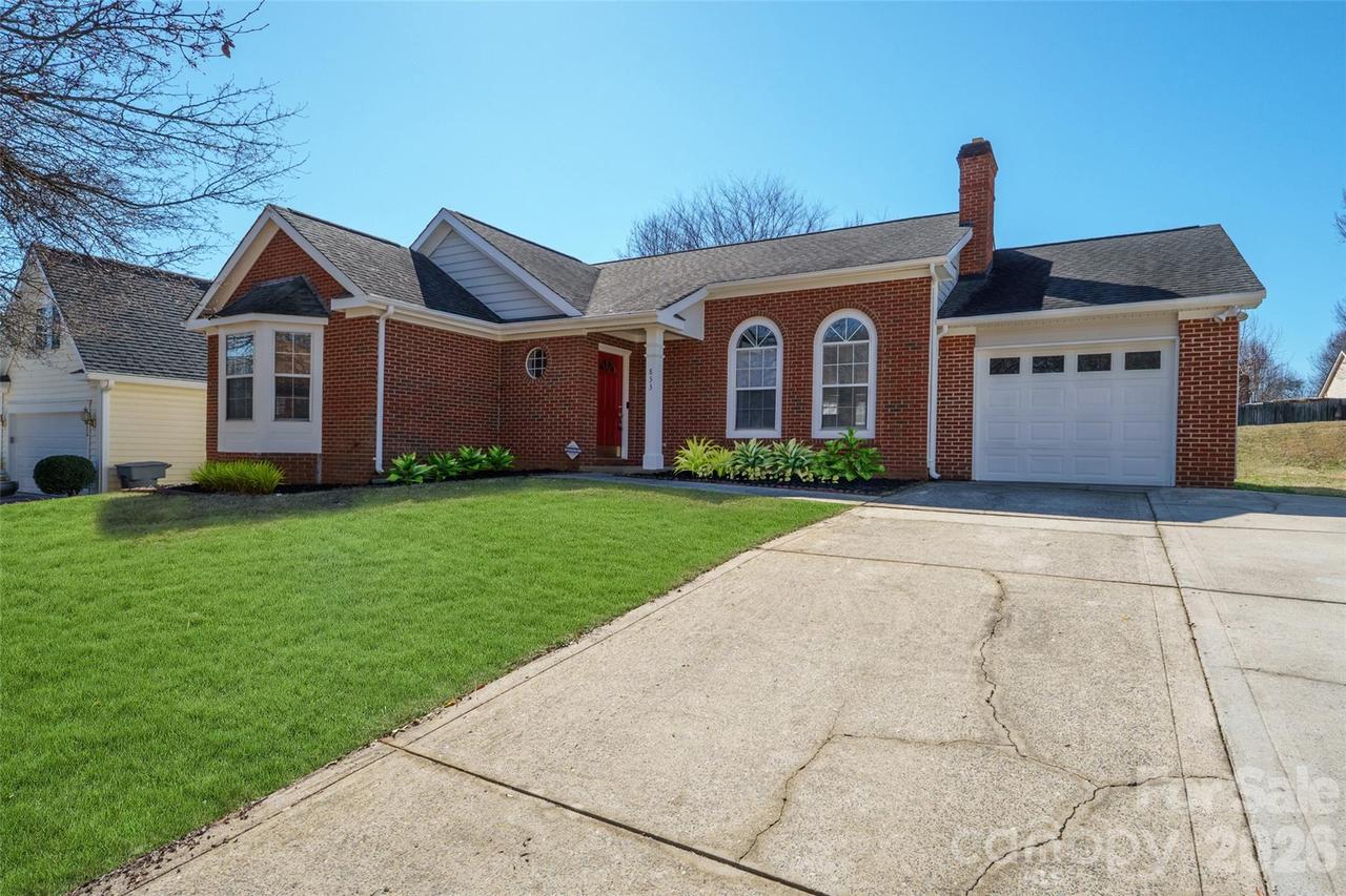 833 Brattleboro Ct., Charlotte, NC 28217