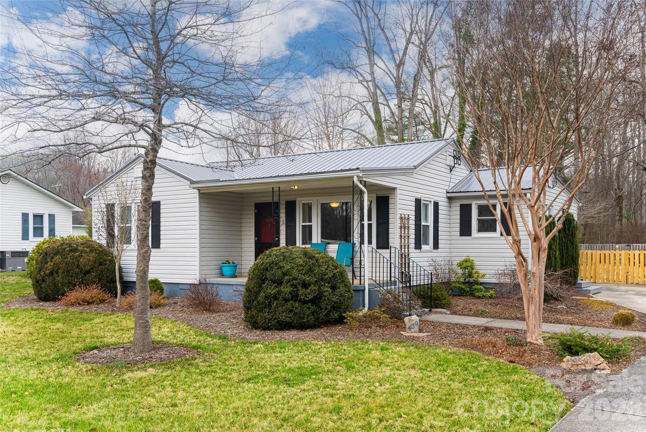 439 Big Bend Rd., Brevard, NC 28712