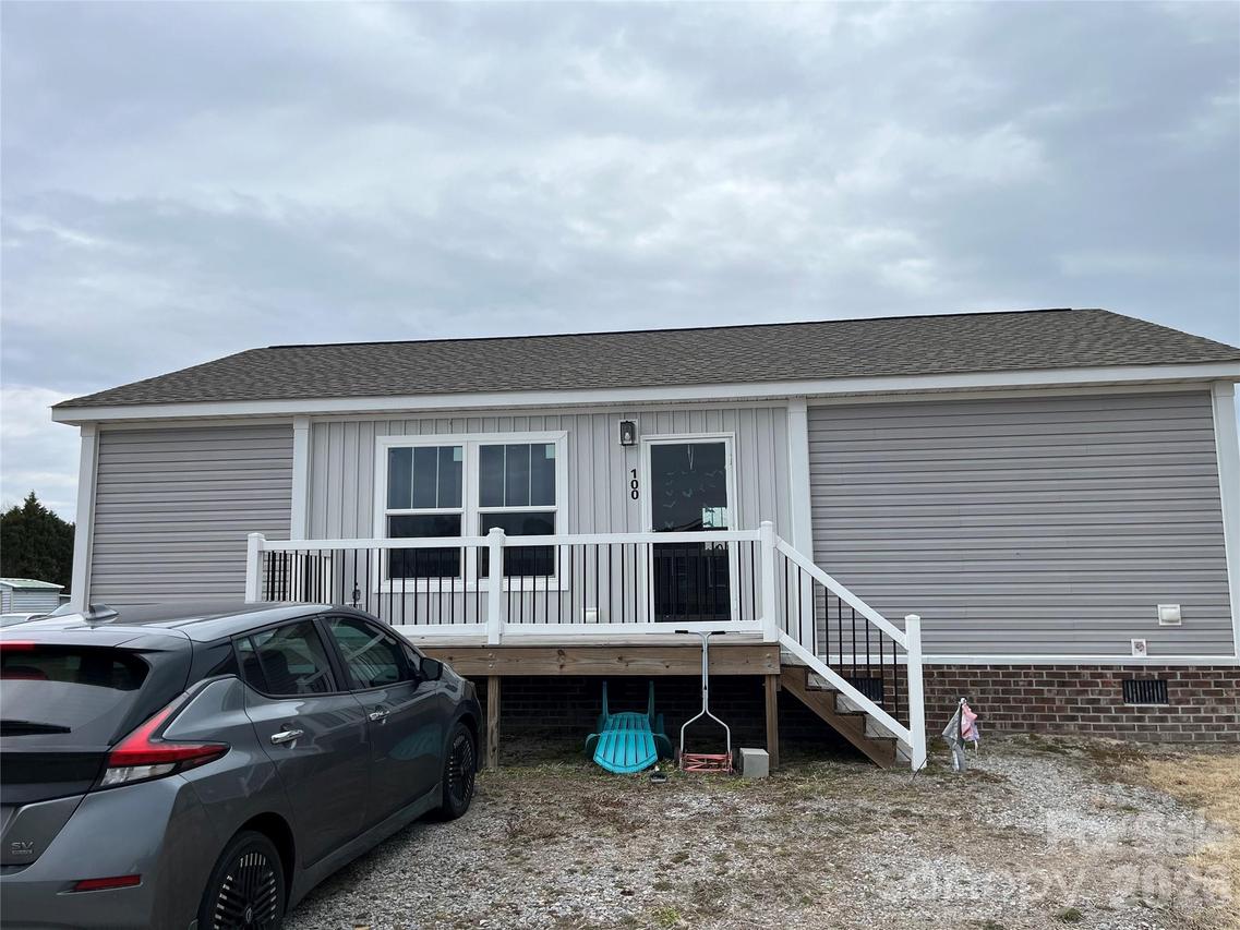 100 Amber Ct., Whitakers, NC 27891