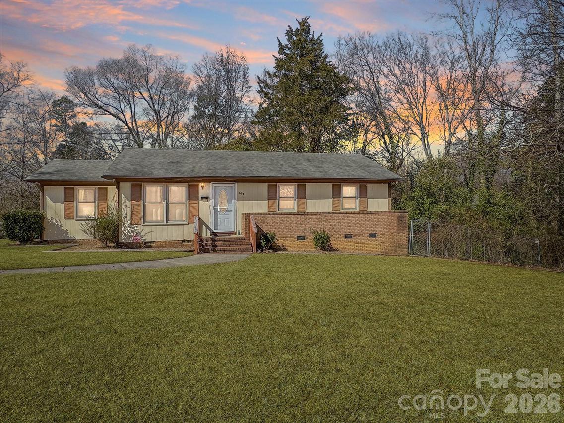 6531 Rosecran Dr., Charlotte, NC 28215