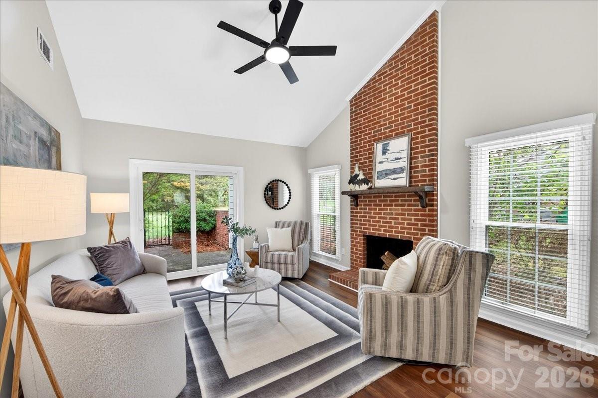 9227 N Vicksburg Park Ct., Charlotte, NC 28210