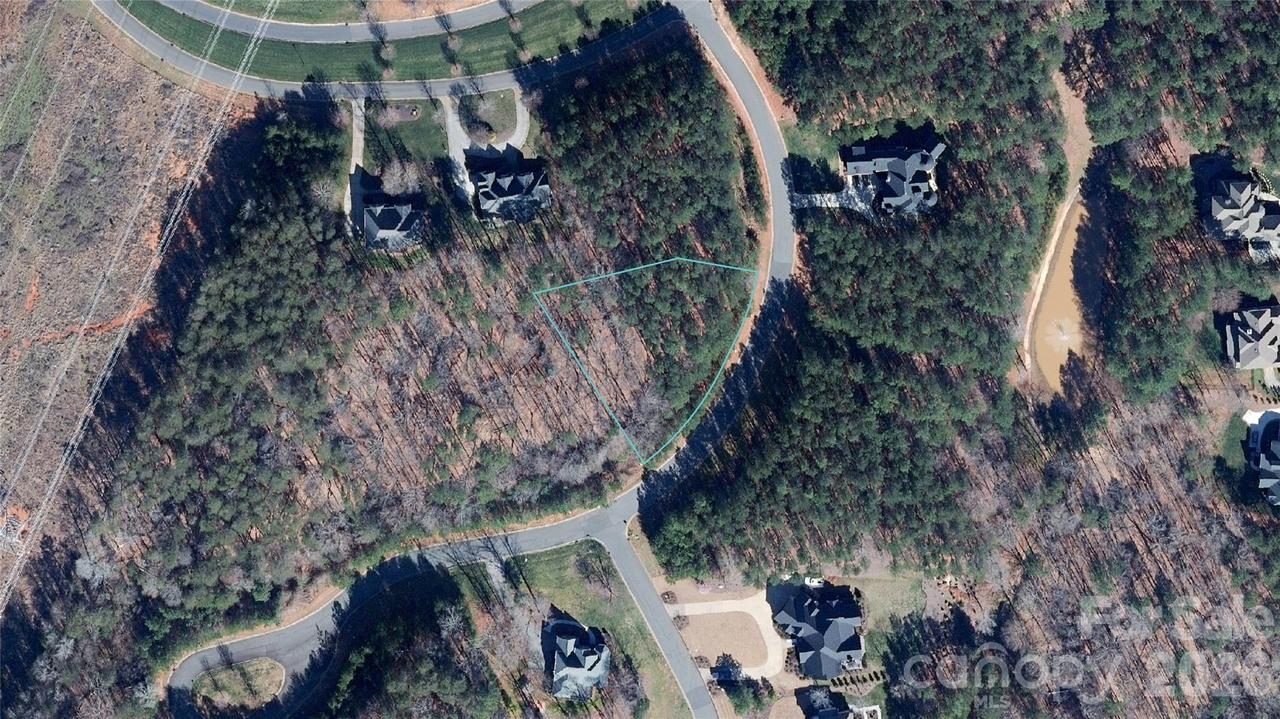 5016 Hermitage Ct. #216, Belmont, NC 28012
