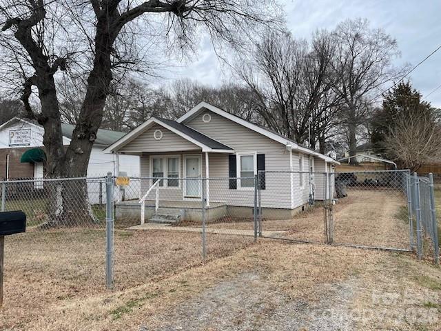 914 Hanover St., Gastonia, NC 28054