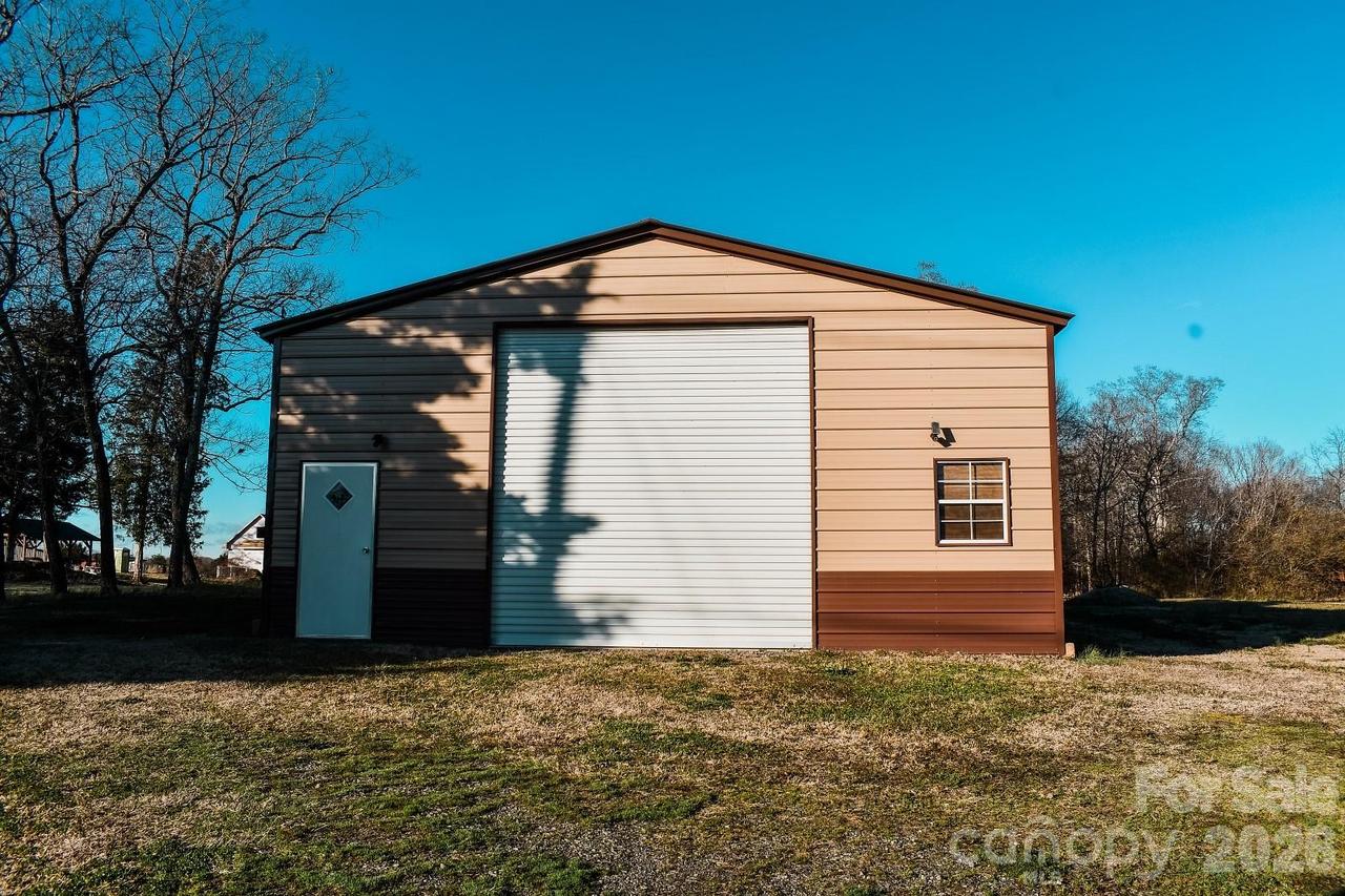 6016 Oxford School Rd., Claremont, NC 28610