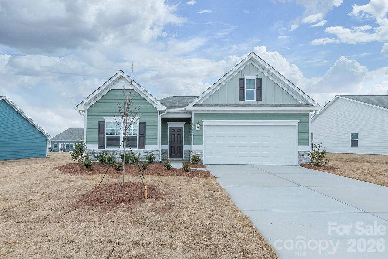 12176 Muscadine Ct., Midland, NC 28107