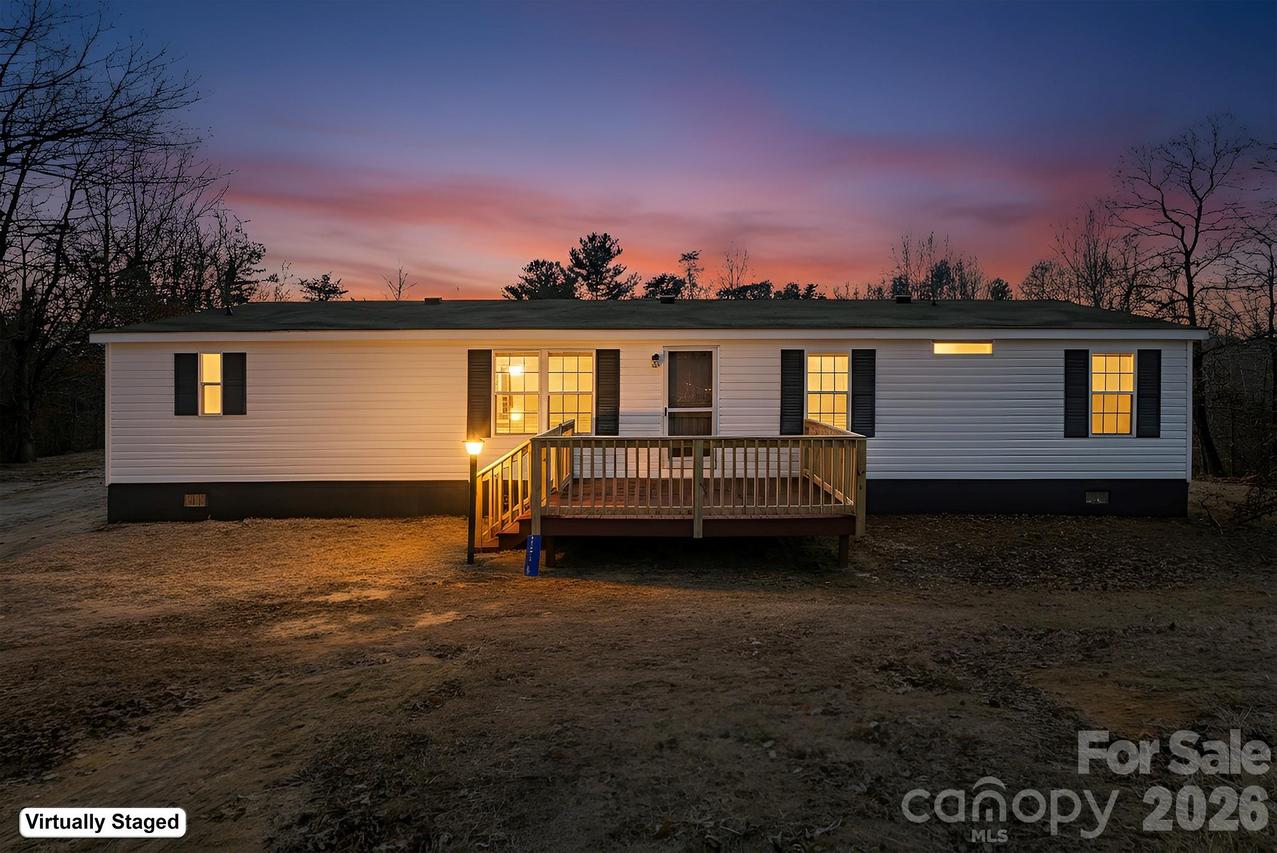 1270 Price Hollow Pl., Lenoir, NC 28645