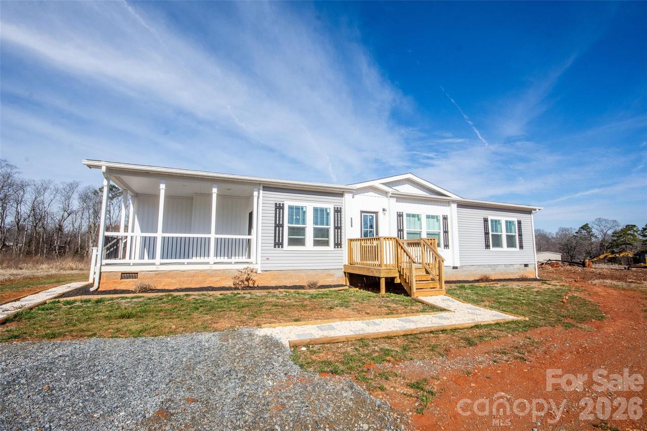 509 Eagle Mills Rd., Hamptonville, NC 27020