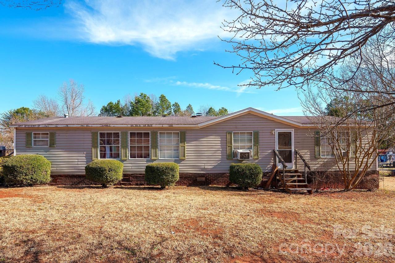 4614 Irish Potato Rd., Kannapolis, NC 28083