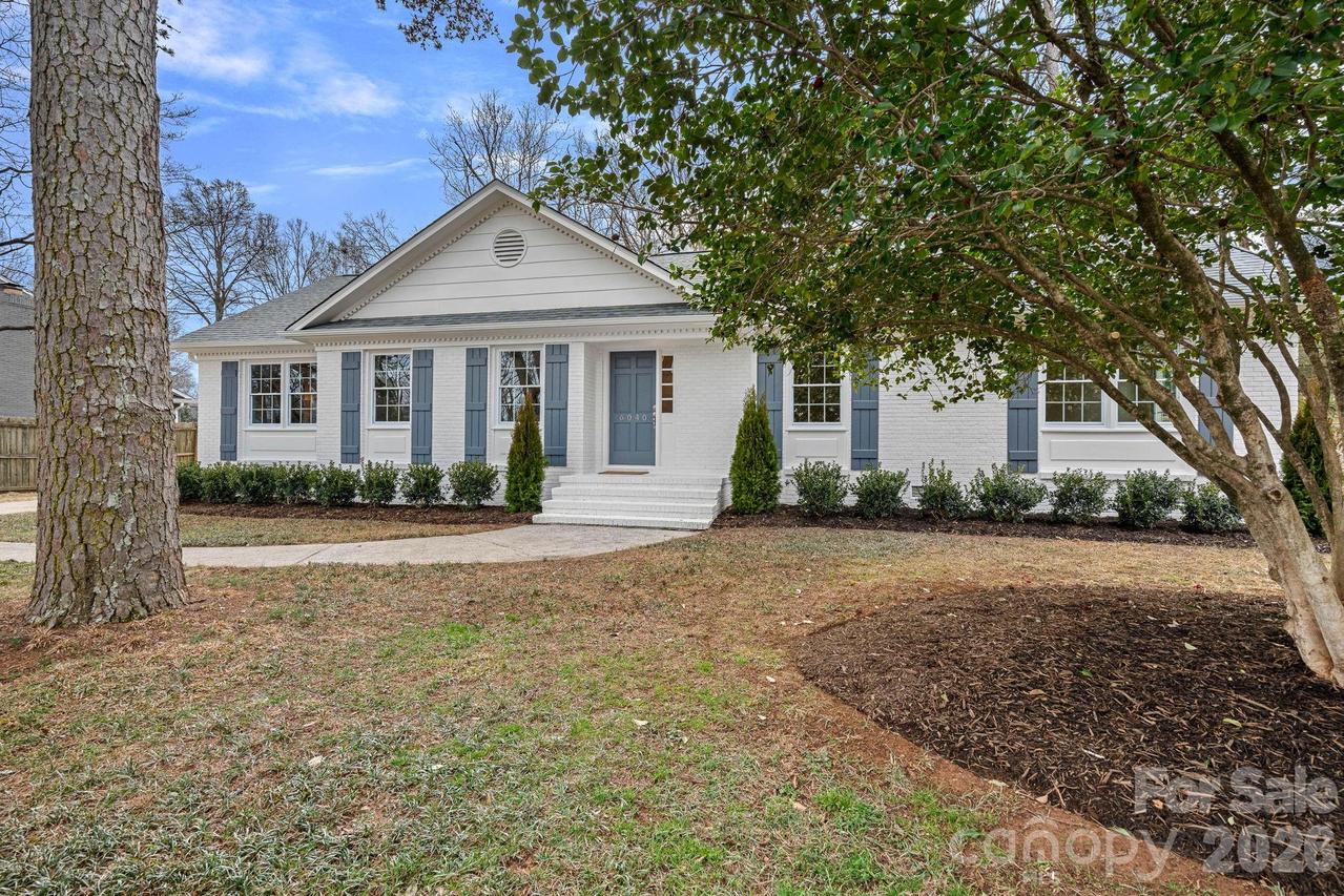 6040 Springhouse Ln., Charlotte, NC 28211