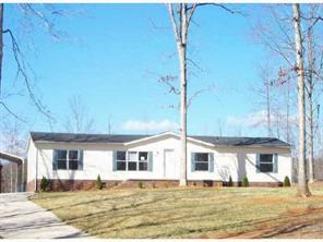 3745 Innes Ln., Maiden, NC 28650