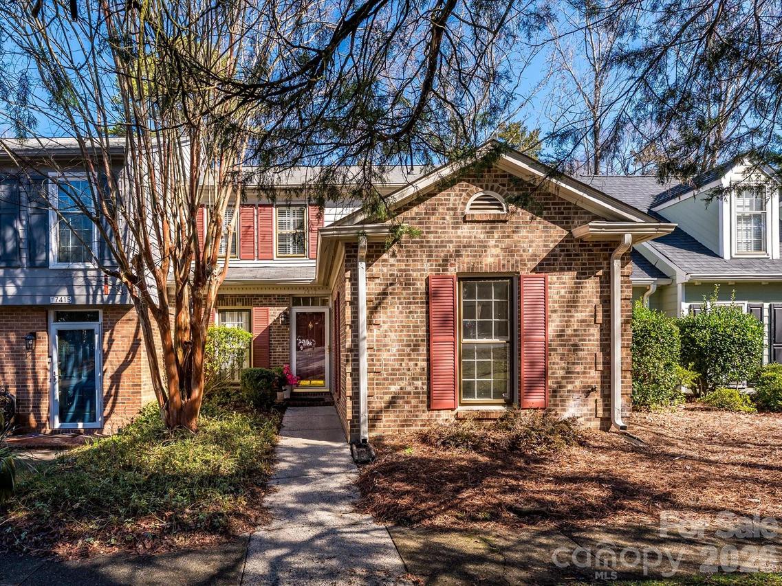 7417 Red Oak Ln., Charlotte, NC 28226