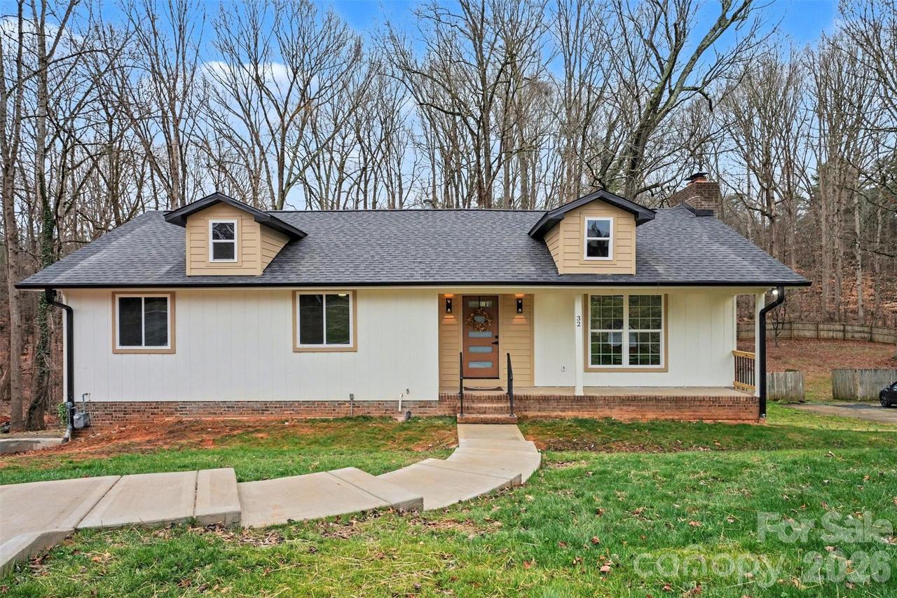 32 Bowen Dr., Belmont, NC 28012