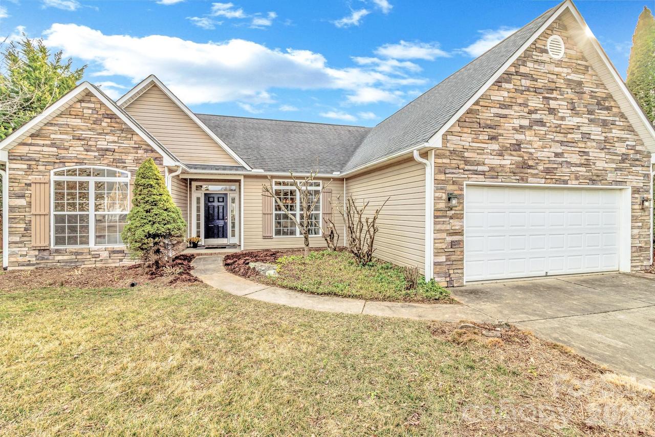 7 W Hiawassee Rd., Fletcher, NC 28732