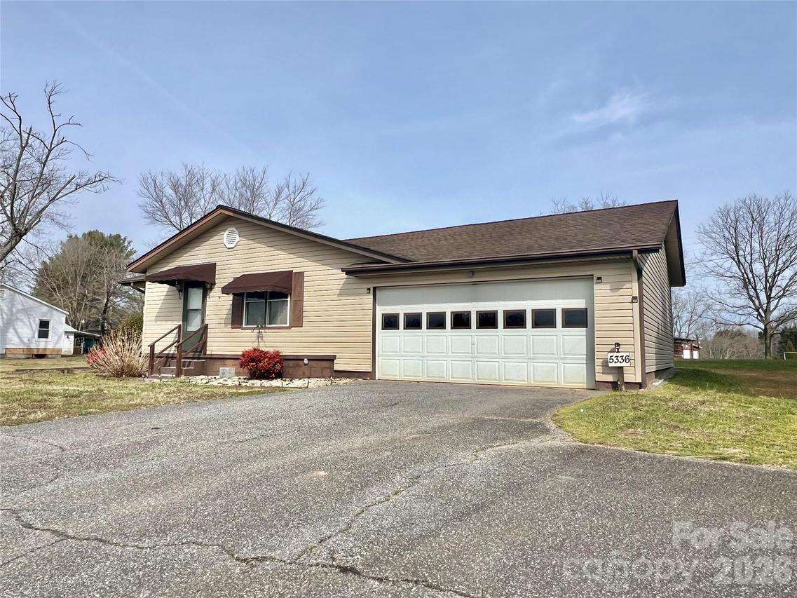 5336 Millersville Rd., Taylorsville, NC 28681