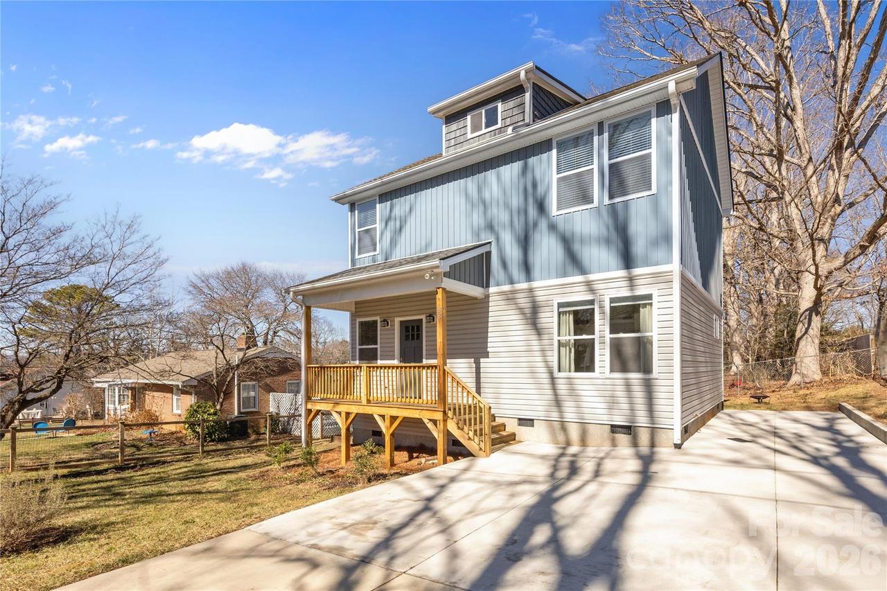 88 Winston Ave., Asheville, NC 28803