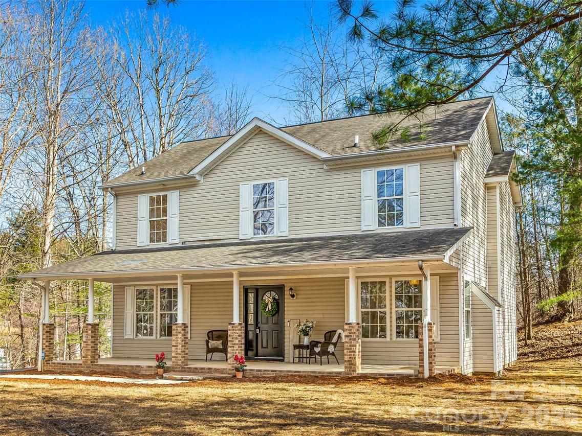 907 Gleason St., Arden, NC 28704