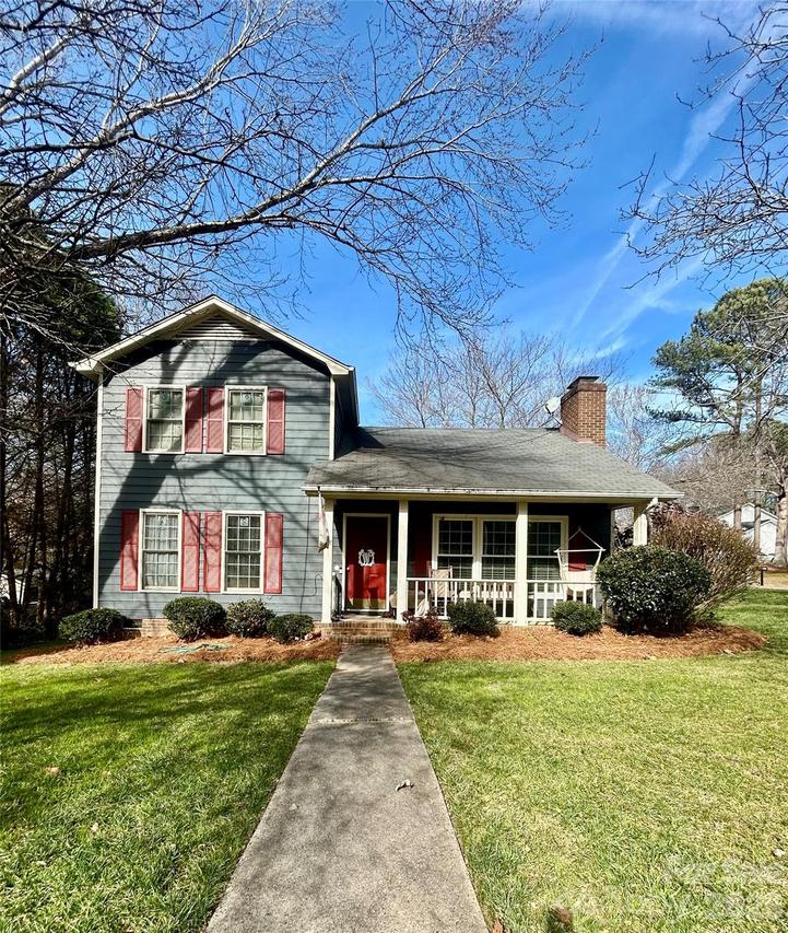 630 Burrington Ct., Gastonia, NC 28054