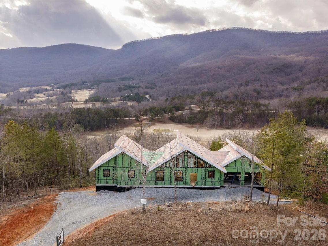 788 E Deep Gap Farm Rd., Mill Spring, NC 28756