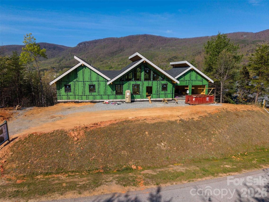 788 E Deep Gap Farm Rd., Mill Spring, NC 28756