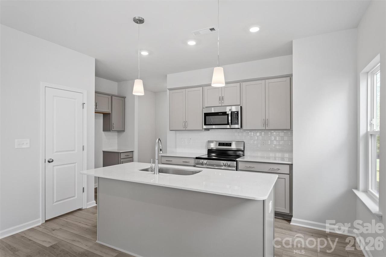 5831 Tuckaseegee Rd. #10, Charlotte, NC 28208