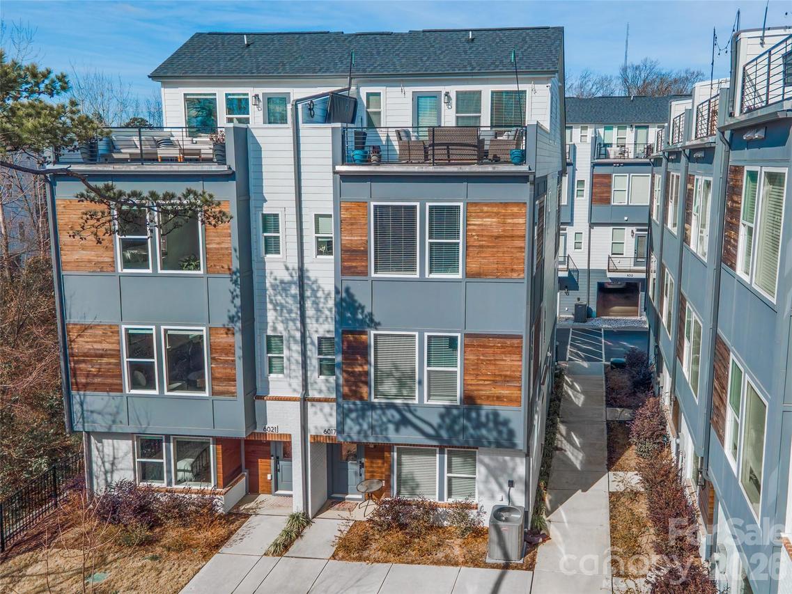 6017 Irwins Branch Dr., Charlotte, NC 28217