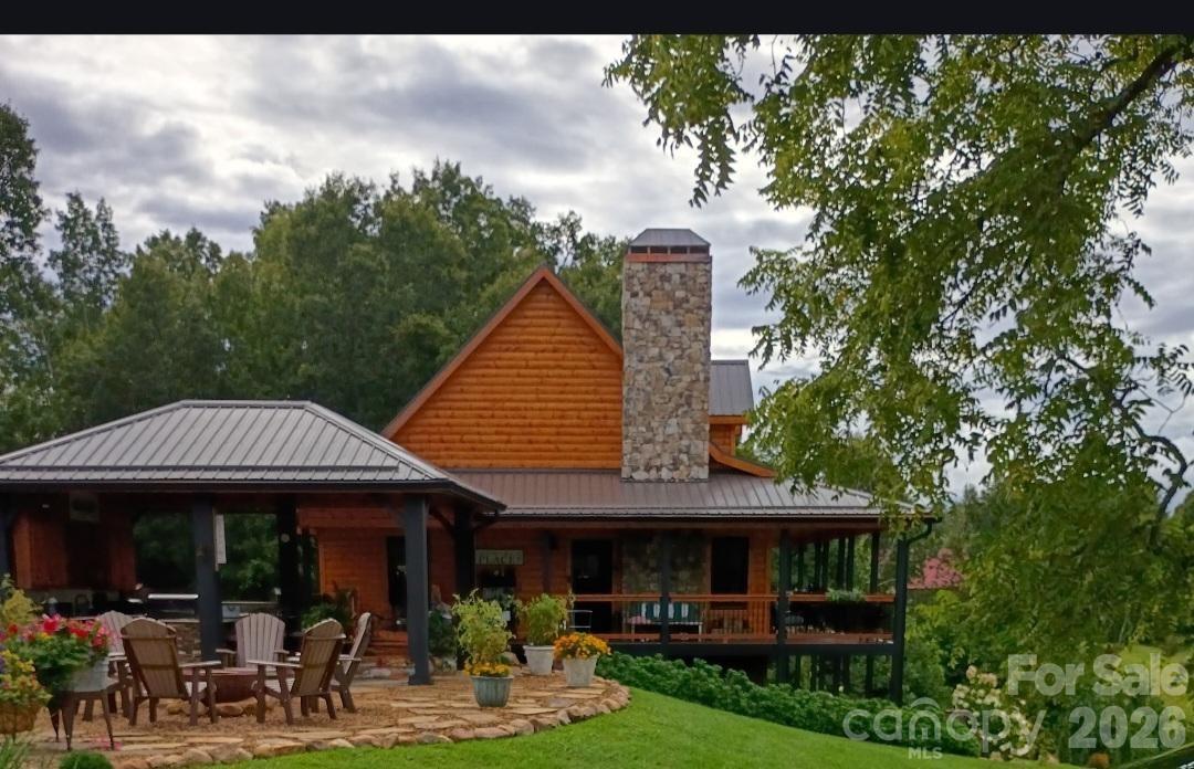 55 Bear Paw Ln., Sparta, NC 28675