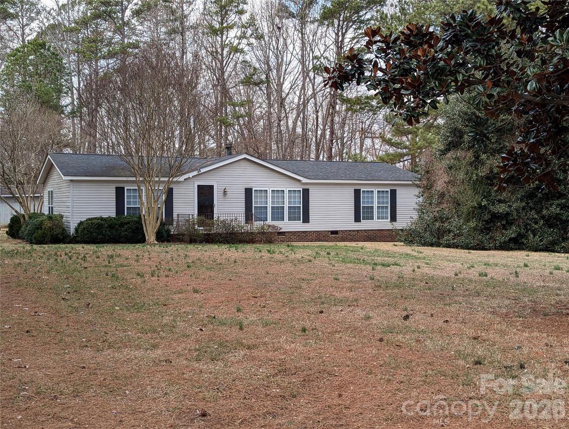 6846 Potter Rd., Matthews, NC 28104