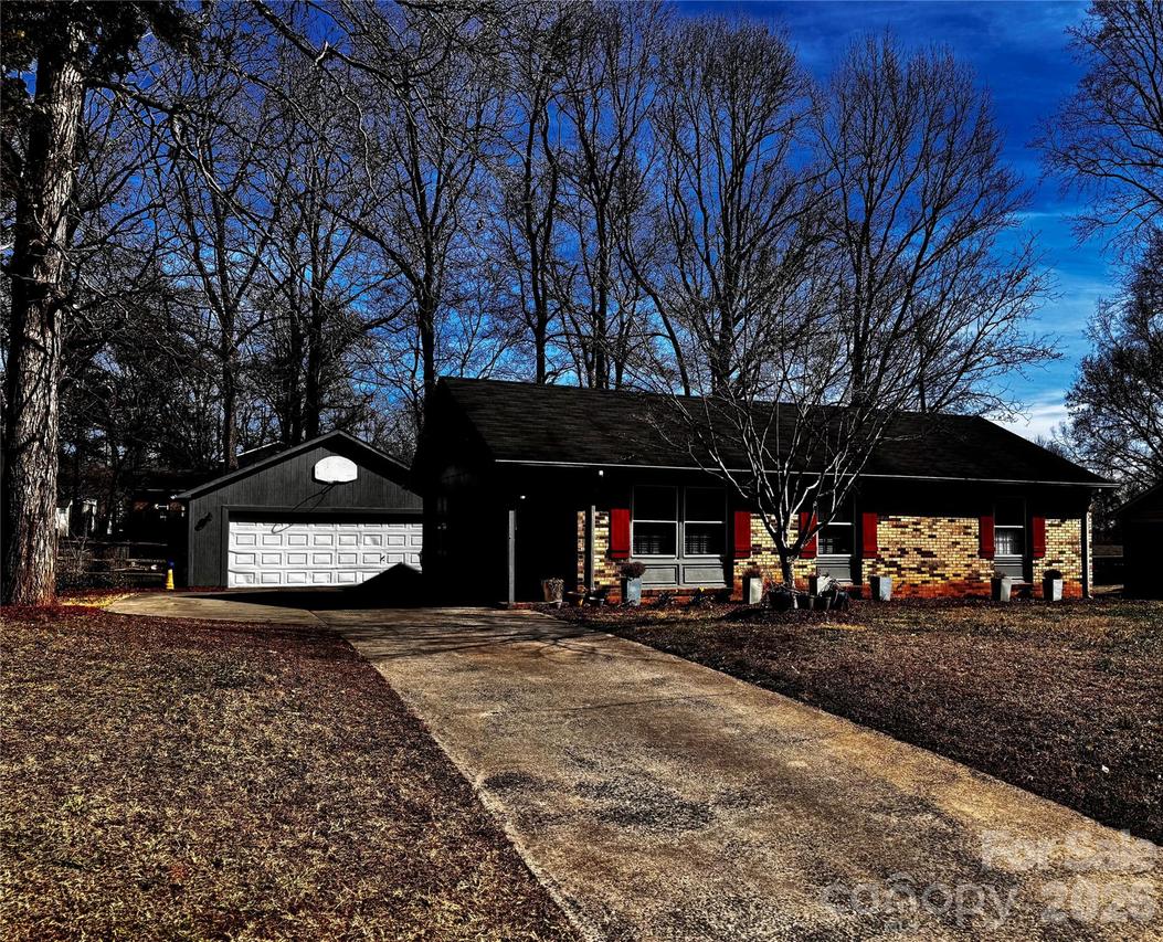 10101 Arbordale Ave., Charlotte, NC 28215