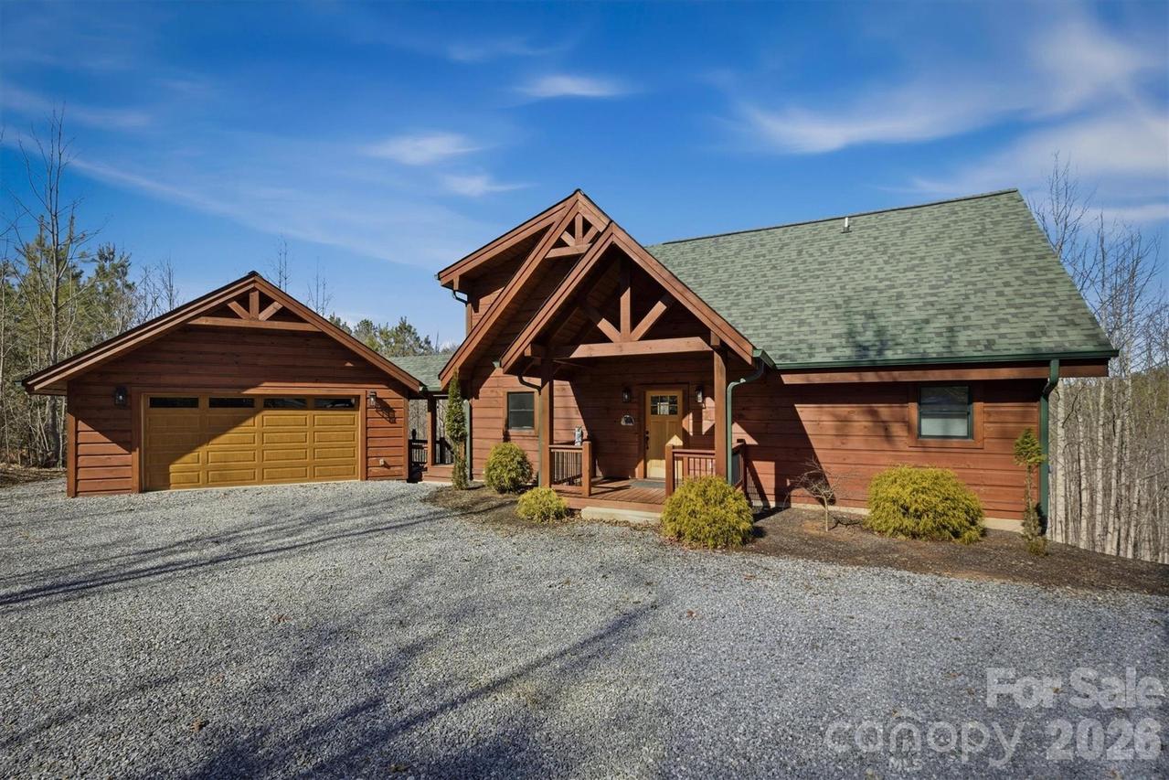 338 Lakeview Tr., Nebo, NC 28761