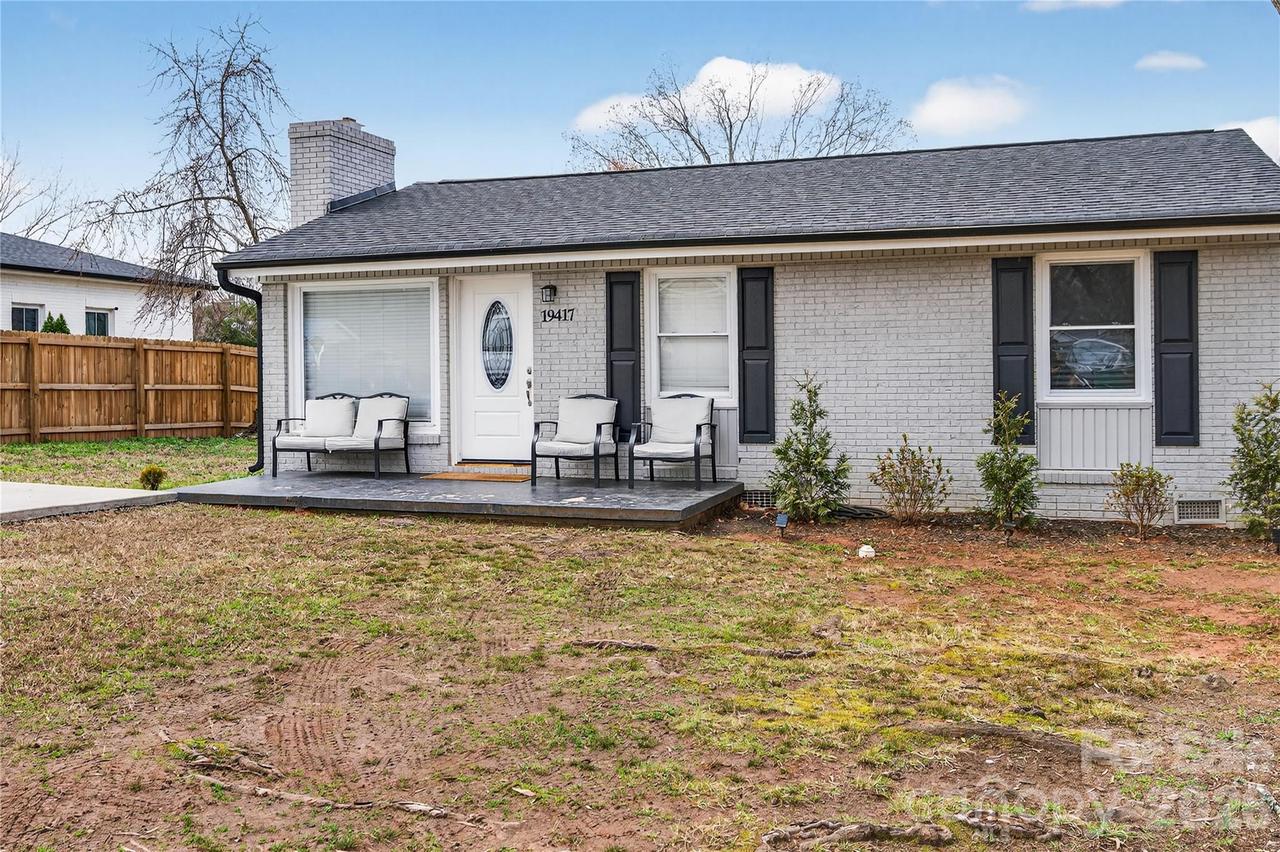 19417 Center St., Cornelius, NC 28031