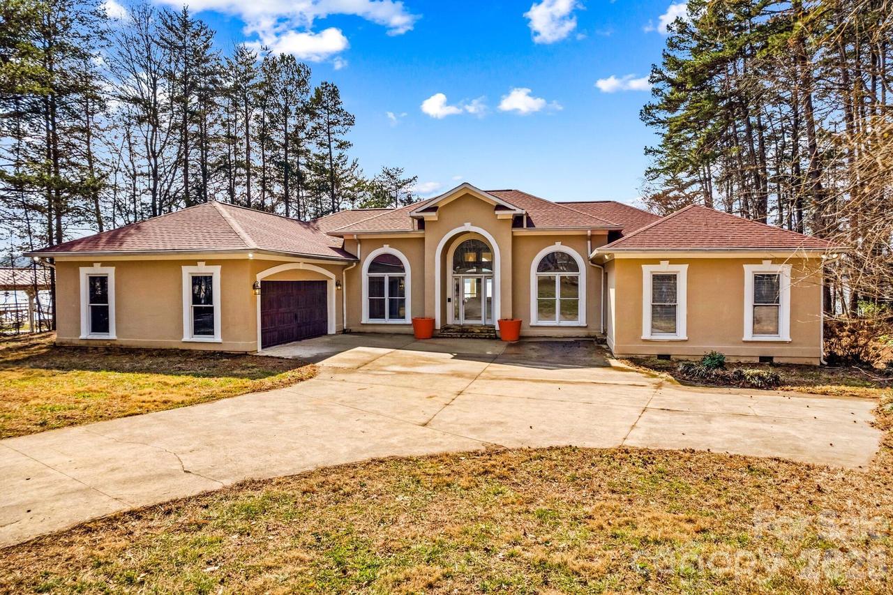 9145 Bringle Ferry Rd., Salisbury, NC 28146