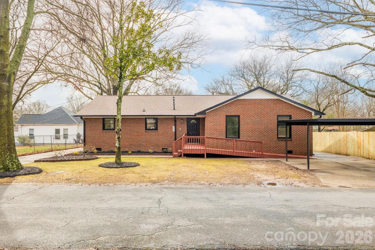 407 Thomas St., Marshville, NC 28103