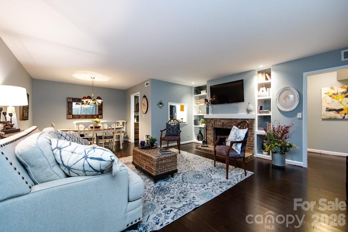 3929 Colony Crossing Dr., Charlotte, NC 28226