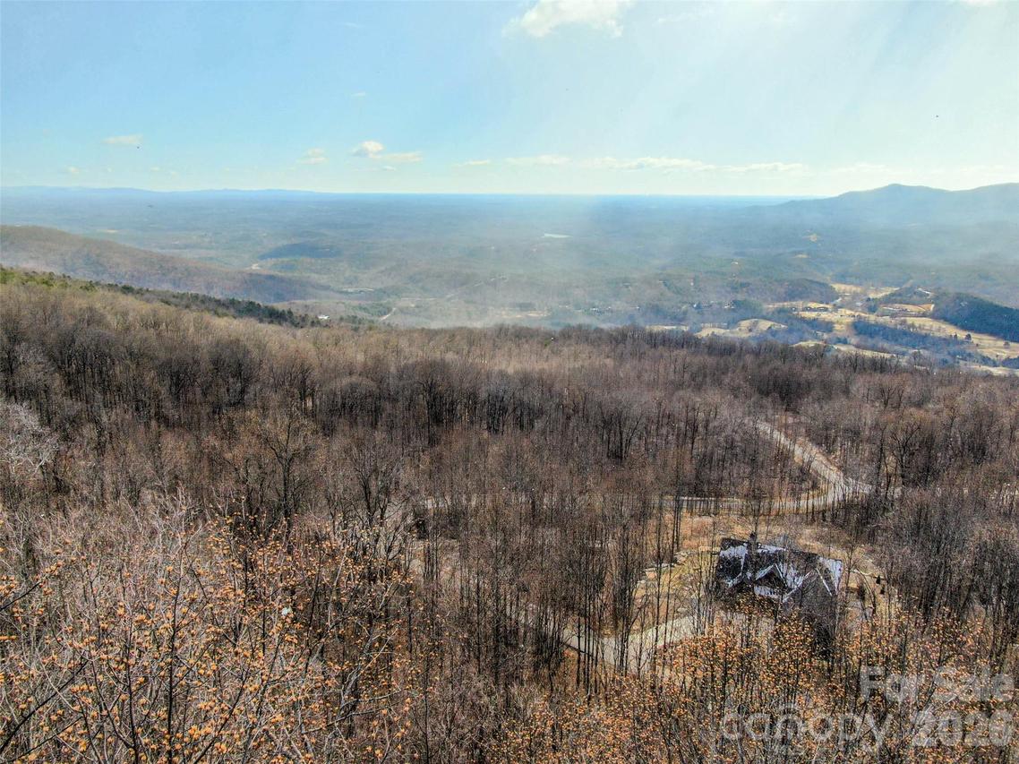 630 Spring Cove Ln., Mill Spring, NC 28756