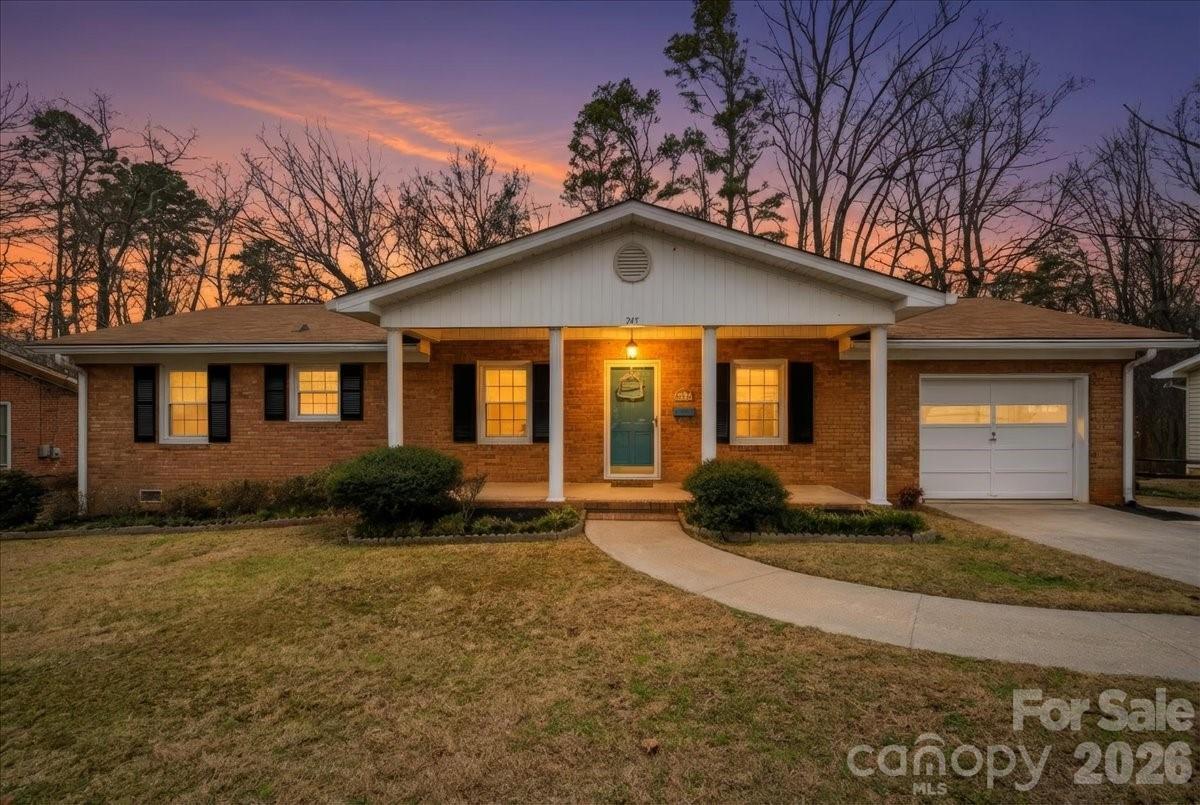 747 Gibson Dr., Concord, NC 28025