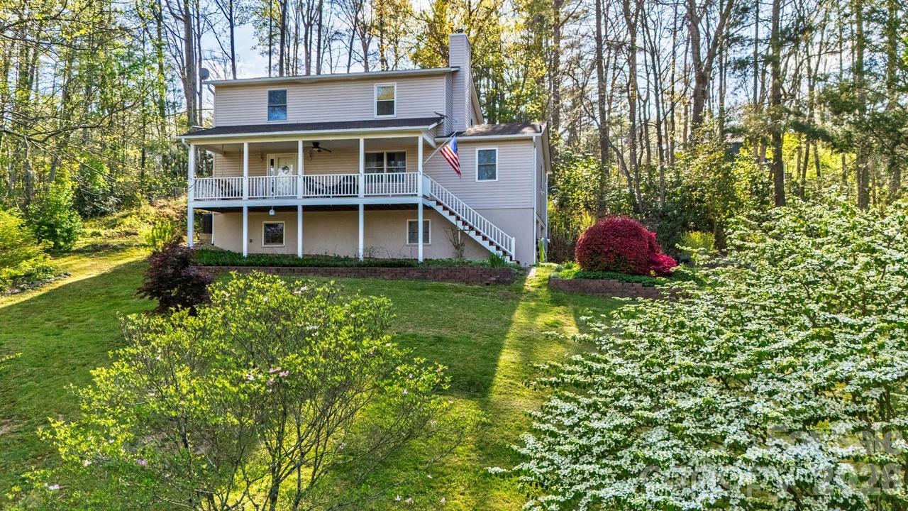 26 Morrow Dr., Fairview, NC 28730