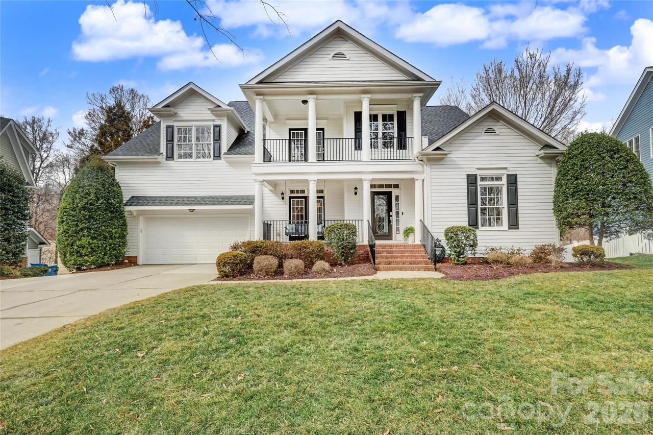 623 N Oak Dr., Huntersville, NC 28078