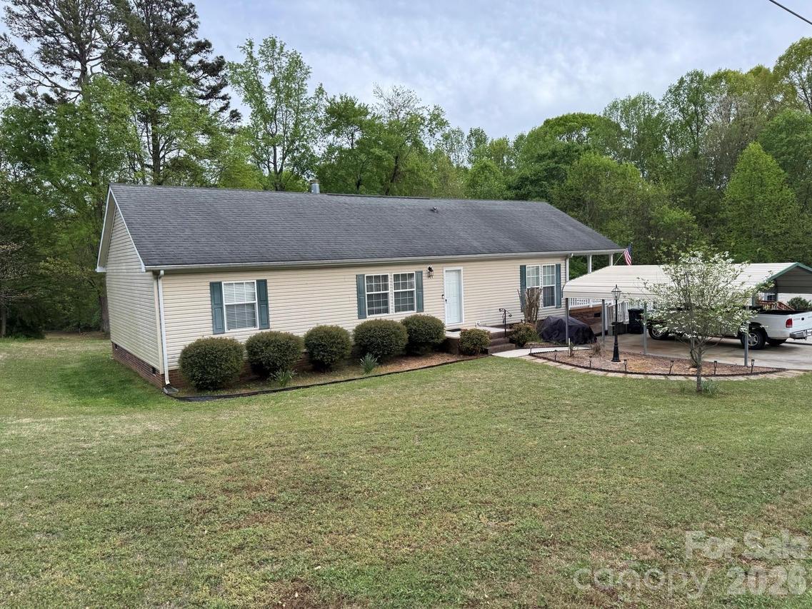 141 Buckwheat Dr., Statesville, NC 28625