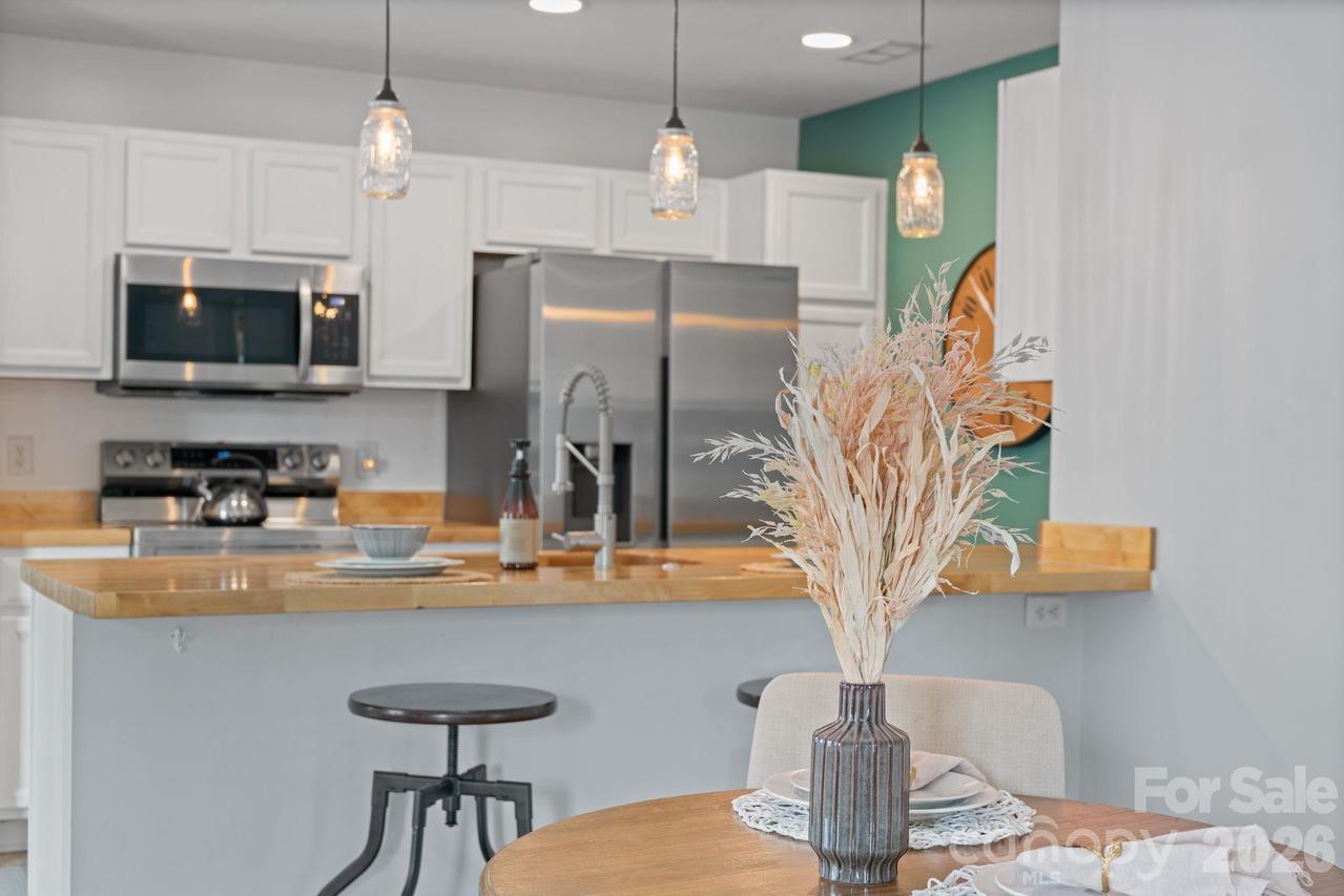 40 Foxden Dr. #204, Fletcher, NC 28732