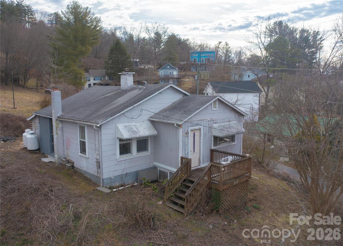 117 Lookout Rd., Asheville, NC 28804