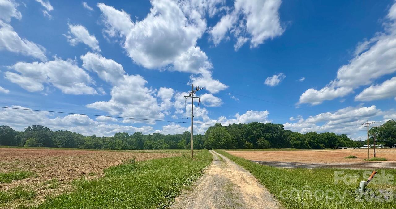 36299 Finger Rd., Mount Pleasant, NC 28124