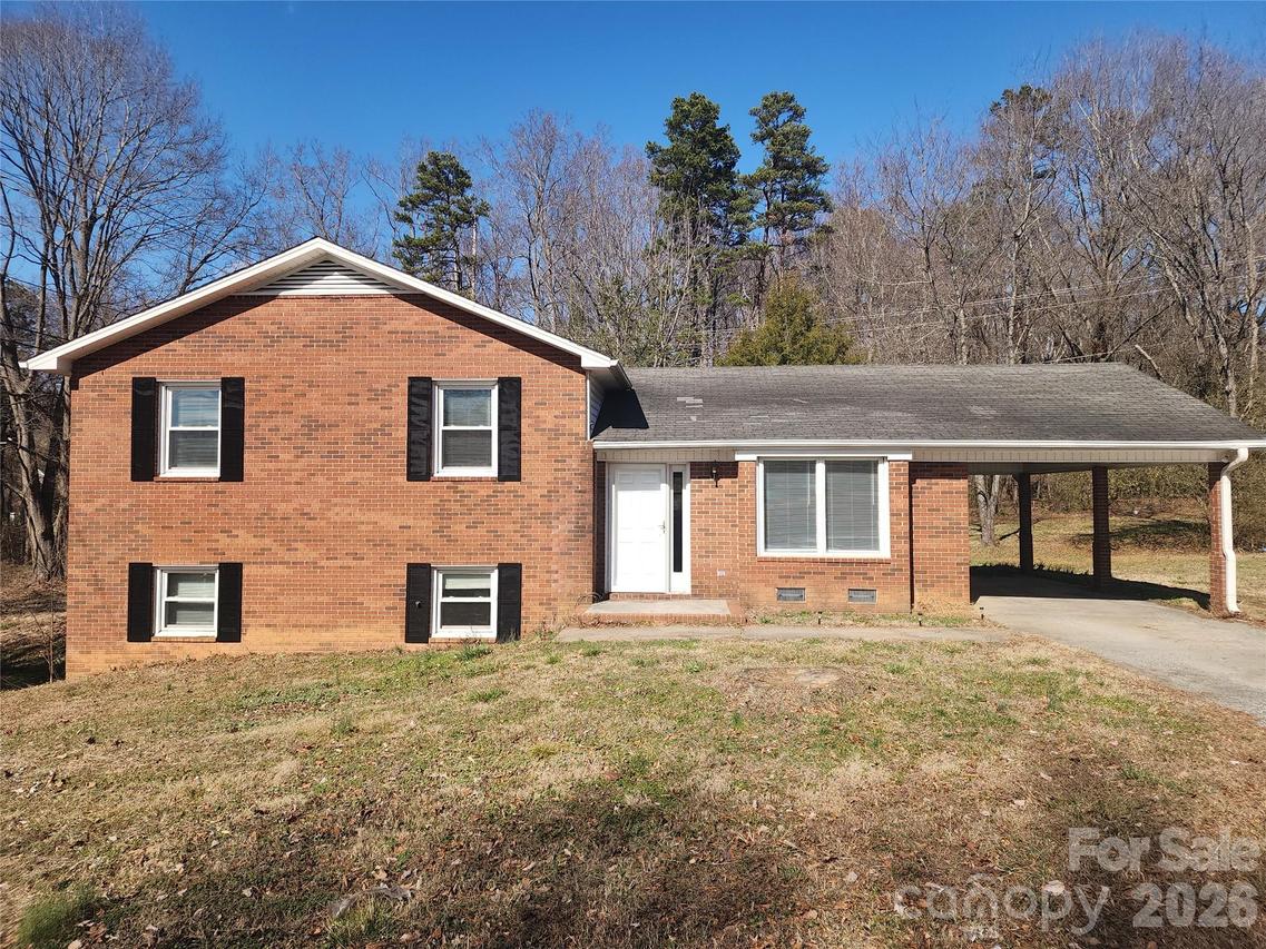 150 Autumn Leaf Rd., Troutman, NC 28166