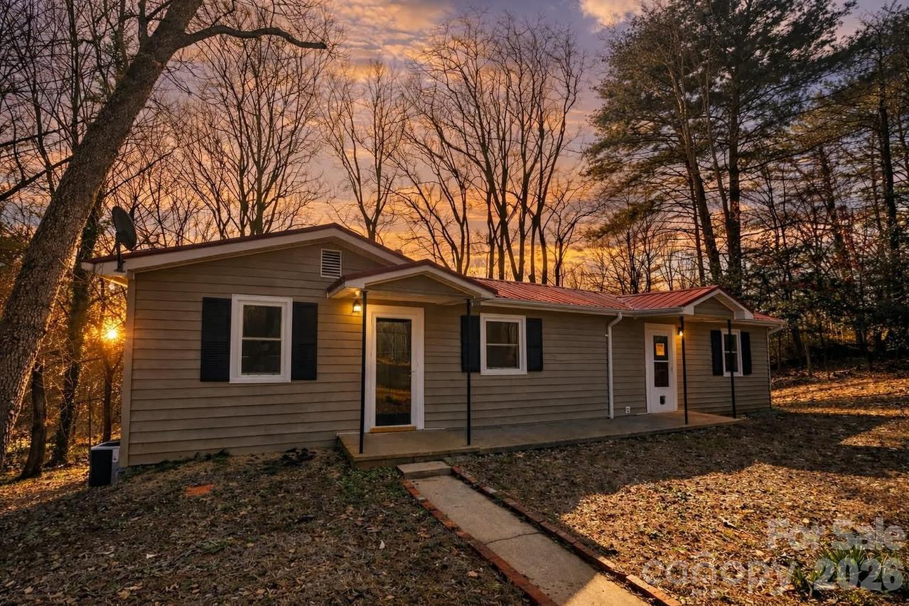 295 Moore Dr., Marion, NC 28752