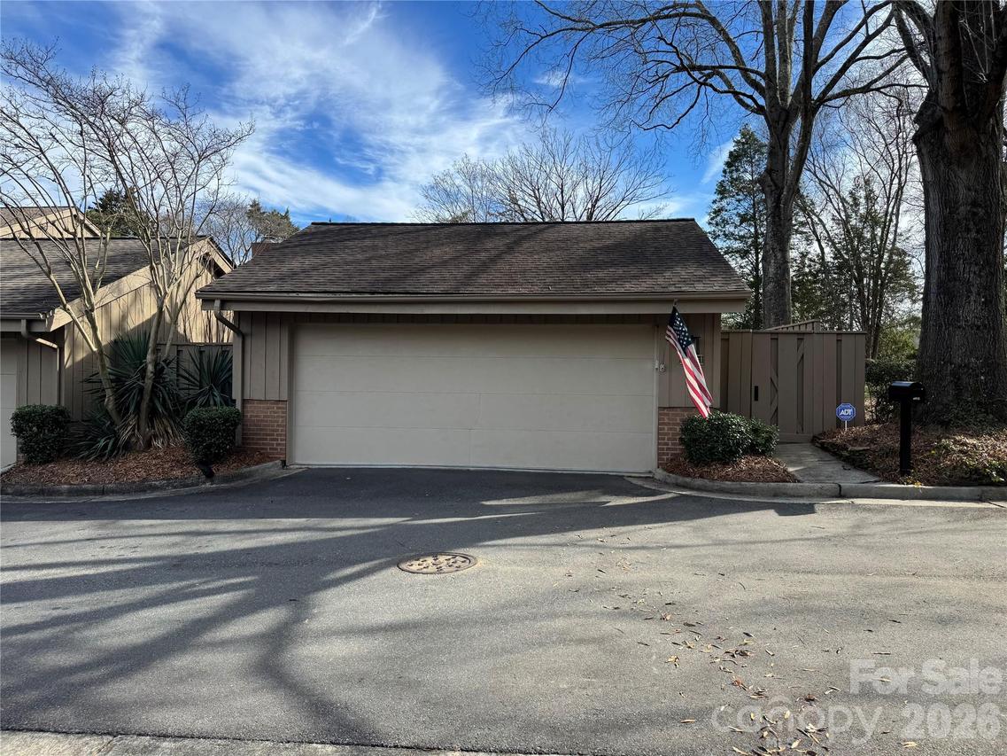 4913 Torrey Pines Ct., Charlotte, NC 28226