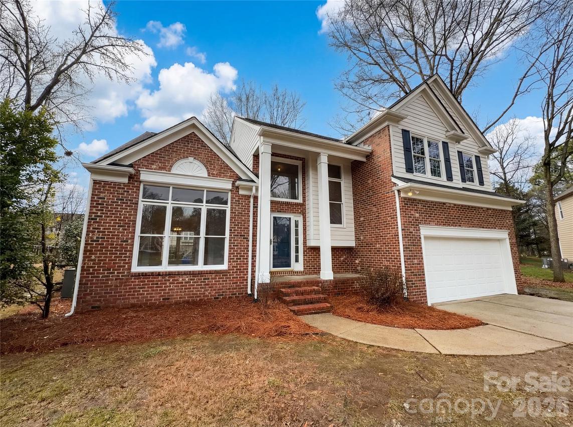 8141 Long Nook Ln., Charlotte, NC 28277