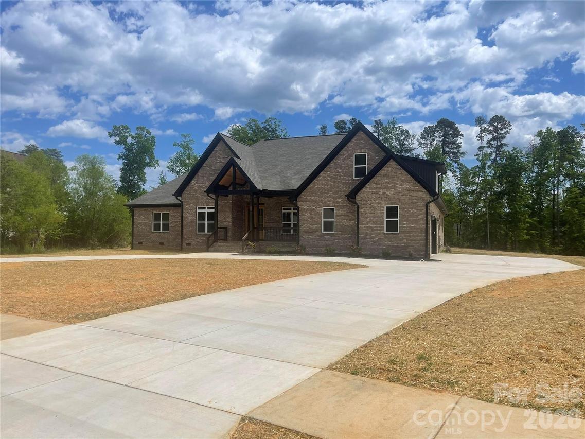 321 Stone Ridge Dr., Salisbury, NC 28146
