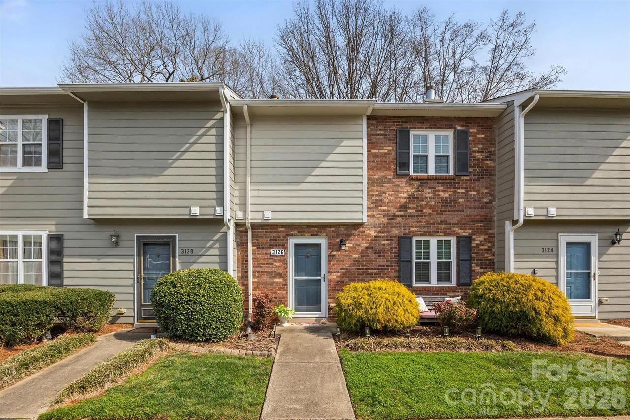 3126 Heathstead Pl., Charlotte, NC 28210