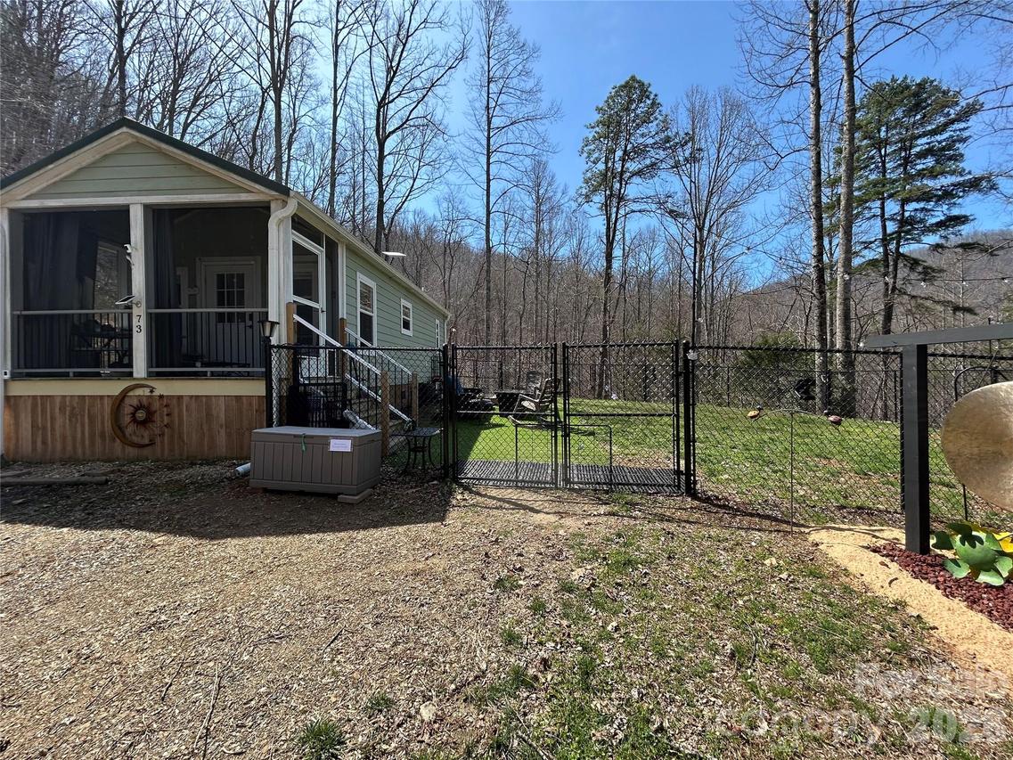 73 Bear Oat Tr., Franklin, NC 28734