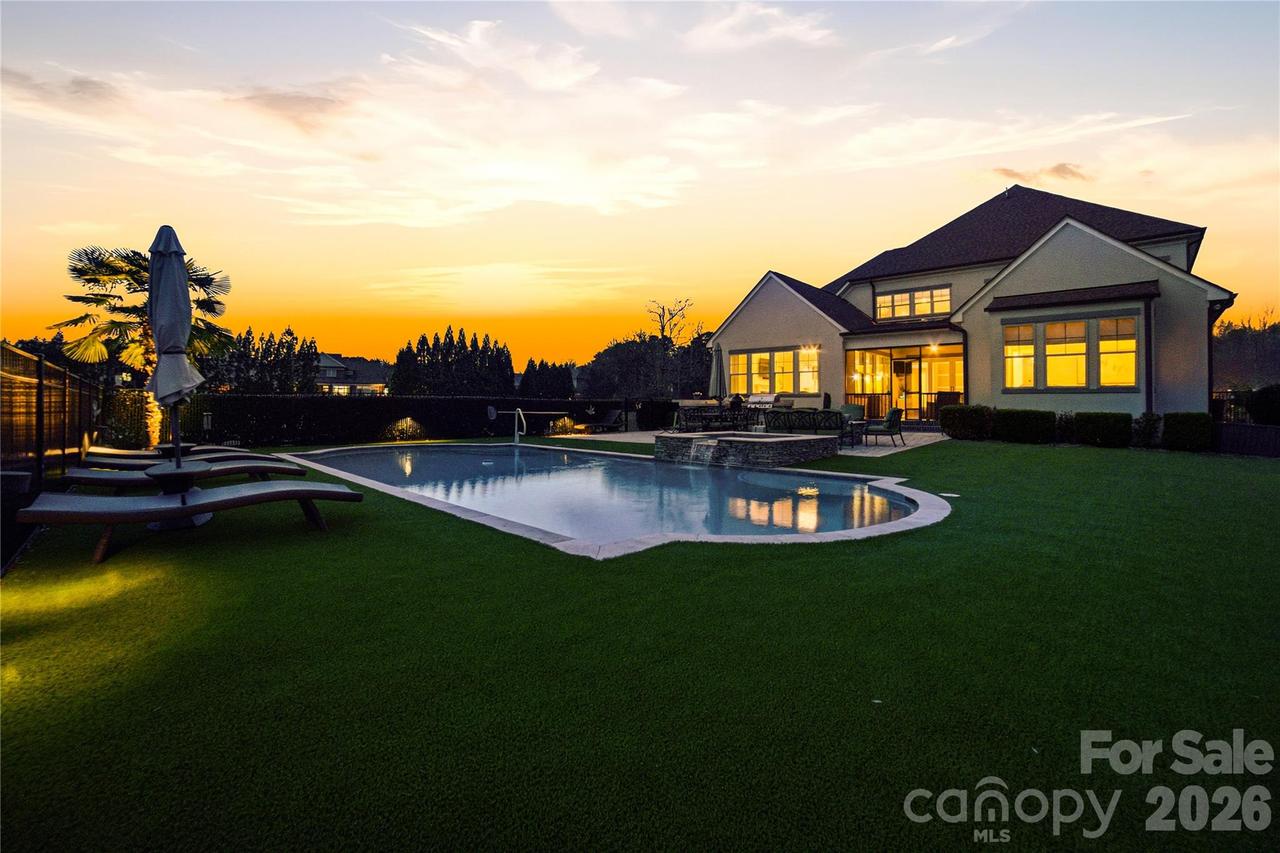 17413 Robbins Ridge Rd., Cornelius, NC 28031