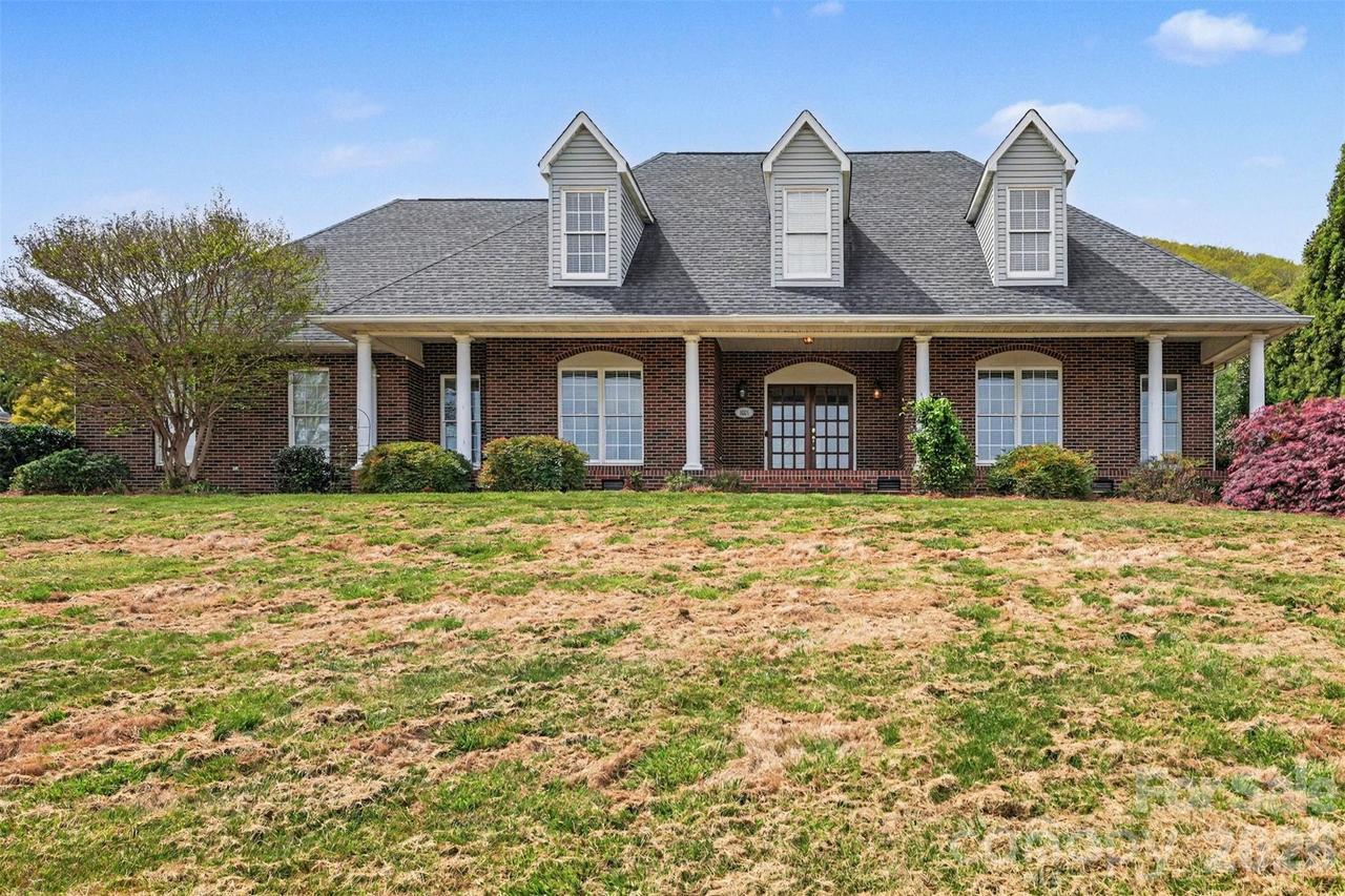 1021 Horse Rock Rd. #42, Hickory, NC 28602